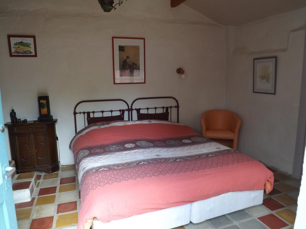 Chambre D'Hotes Oeuil De Bouc Madiran Exterior foto